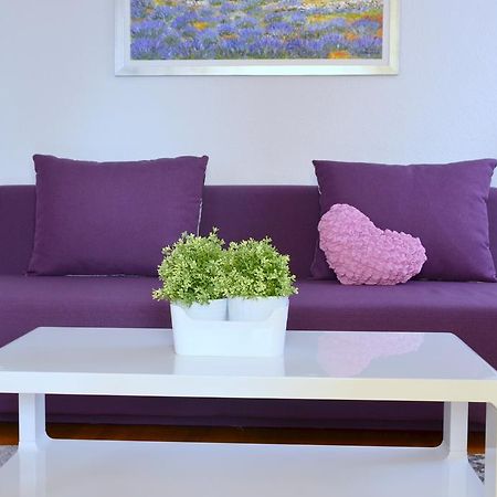 Kaštela Iris Beach Apartments מראה חיצוני תמונה