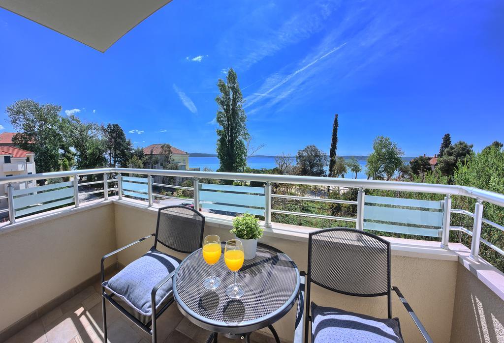 Kaštela Iris Beach Apartments מראה חיצוני תמונה